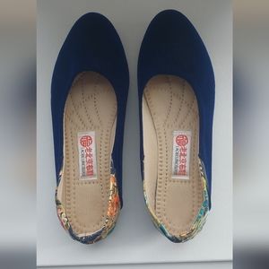 New Lao Bejing Buxie slip on Shoes